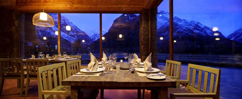 Noi Puma Lodge El Manzanar  Nhà hàng bức ảnh